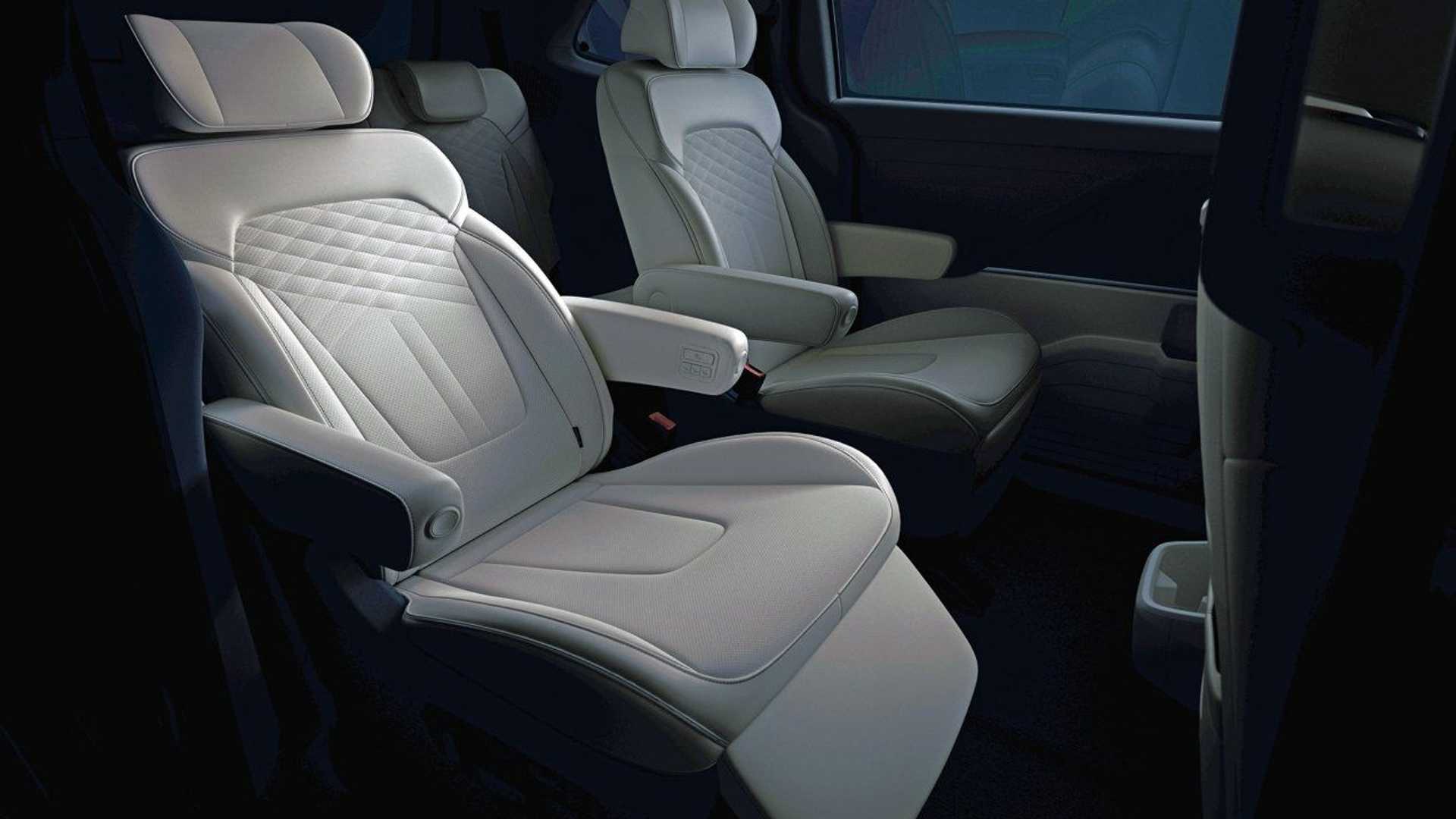 هيونداي التصميم الداخلي للسيارة 2022 Custo Minivan مع شاشة كبيرة