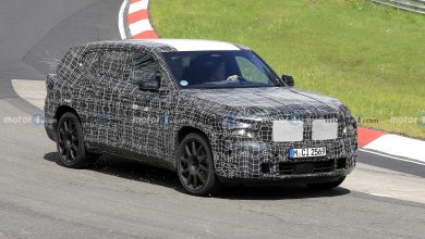 BMW X8 M الهجينة تتحدى الفيزياء في نوربورغرينغ...فيديو