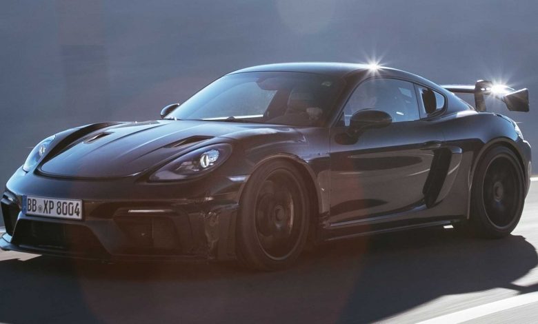 بورش كايمان GT 4 RS تنهي الاختبارات النهائية