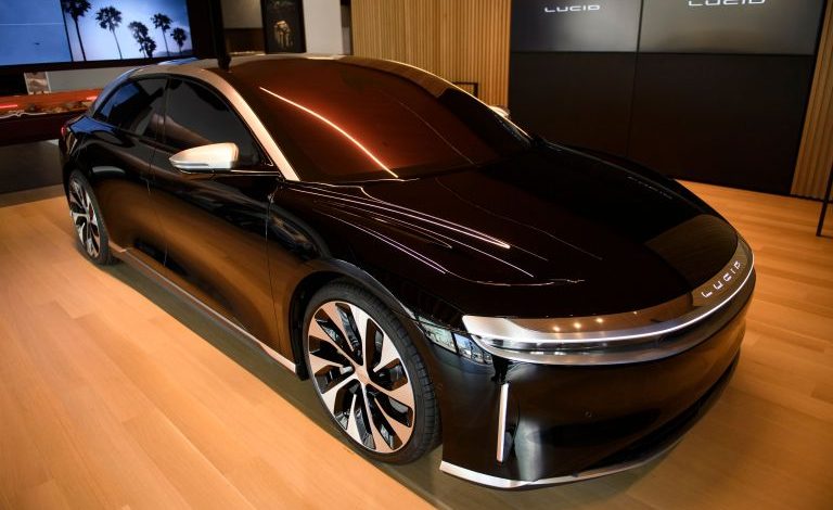 Lucid Air أفضل سيارة كهربائية لعام 2022