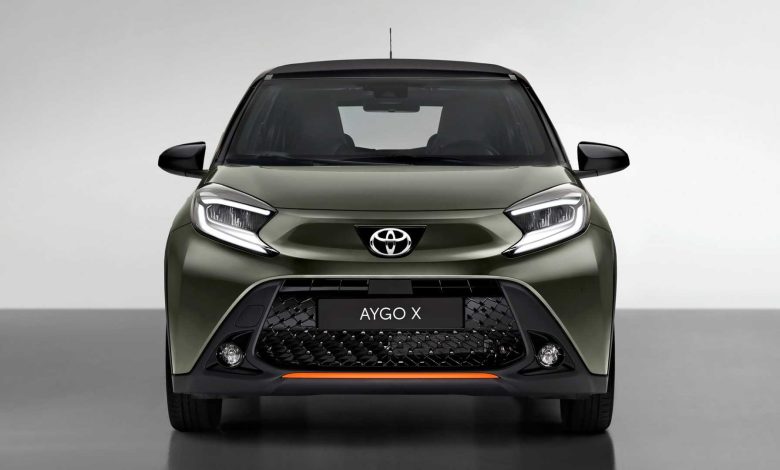 تويوتا 2022 Aygo X تظهر لأول مرة كسيارة صغيرة