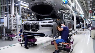 بدء إنتاج سيارة BMW الفئة السابعة الجديدة في مصنع دينجولفينج