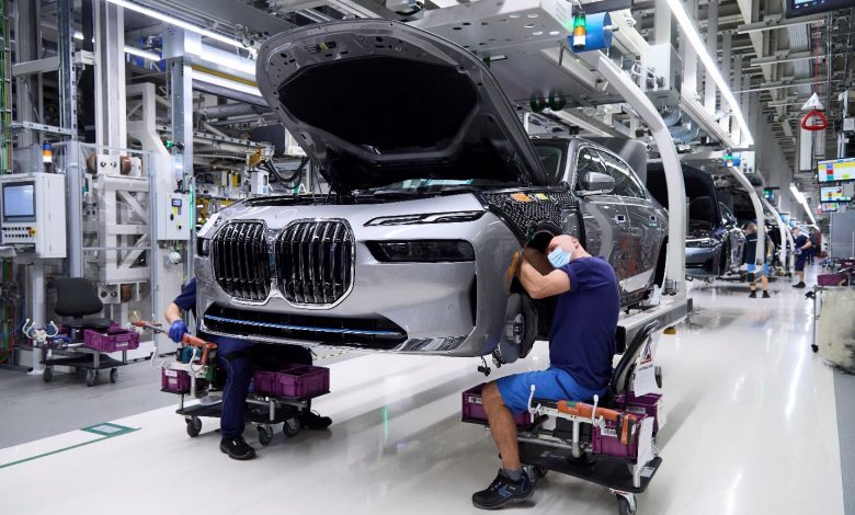 بدء إنتاج سيارة BMW الفئة السابعة الجديدة في مصنع دينجولفينج