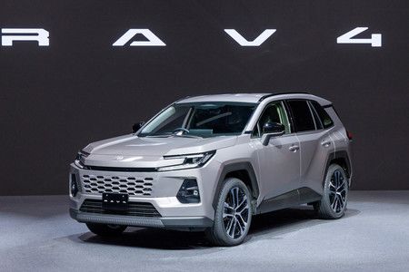 تويوتا RAV4